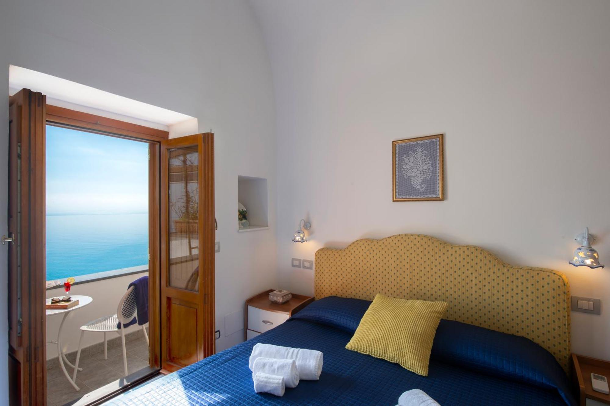 La Casa Accanto Amalfi Exterior foto